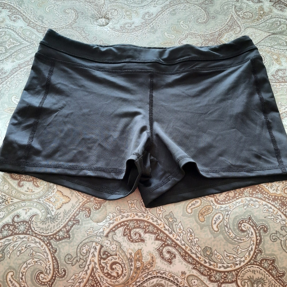 Joe Fresh active shorts / swim shorts